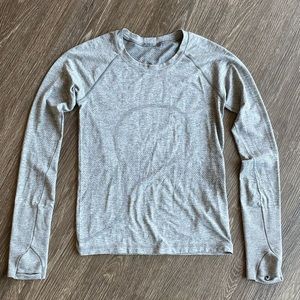 Lululemon Swiftly Tech Long Sleeve 2.0 Gray Size 6